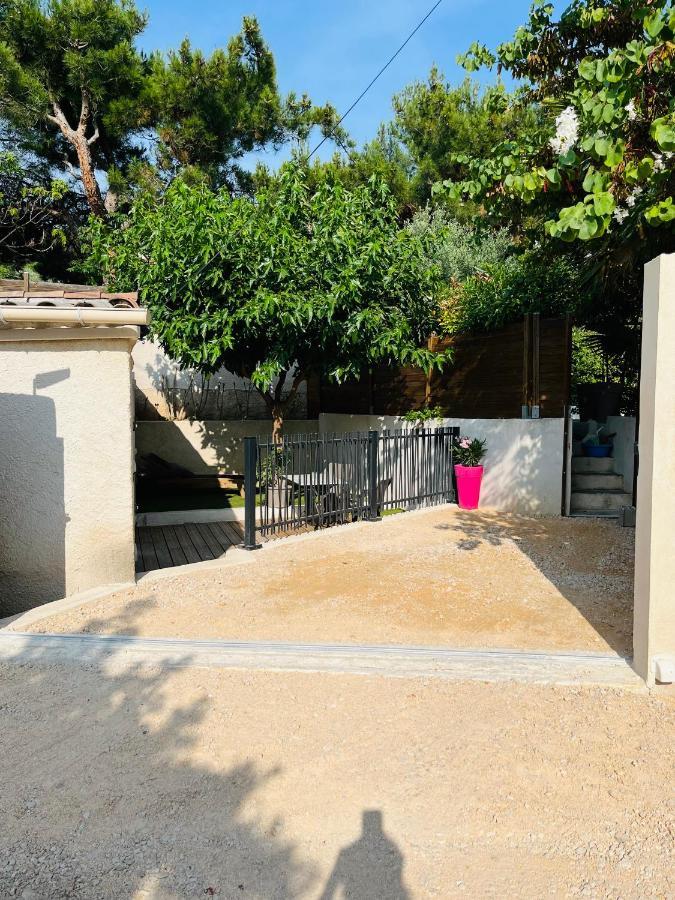 Villa Au Charme Provencal Allauch Exterior foto
